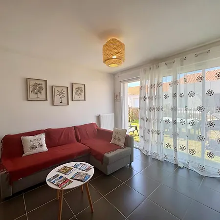 Holiday home Maison Entre Foret Et - 4 Pers. - Fr-1-323-615